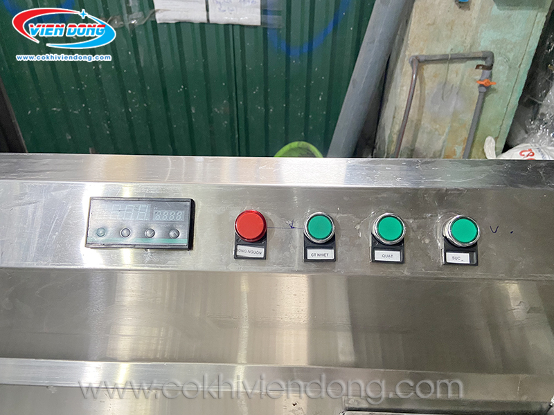 bảng điều khiển máy rửa rau của kết quả công nghiệp
