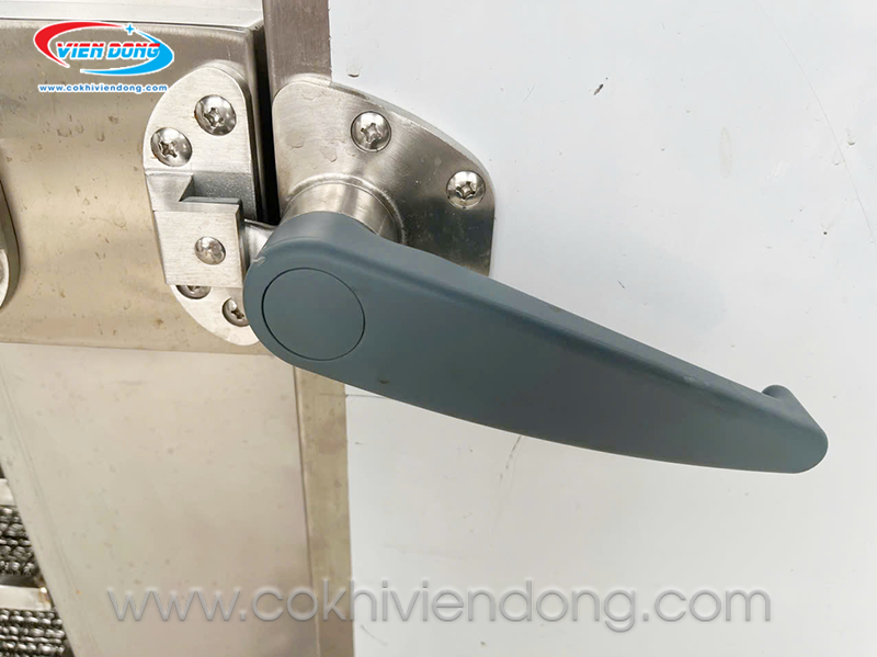 Máy sấy trái cây công nghiệp Máy sấy trái cây công nghiệp