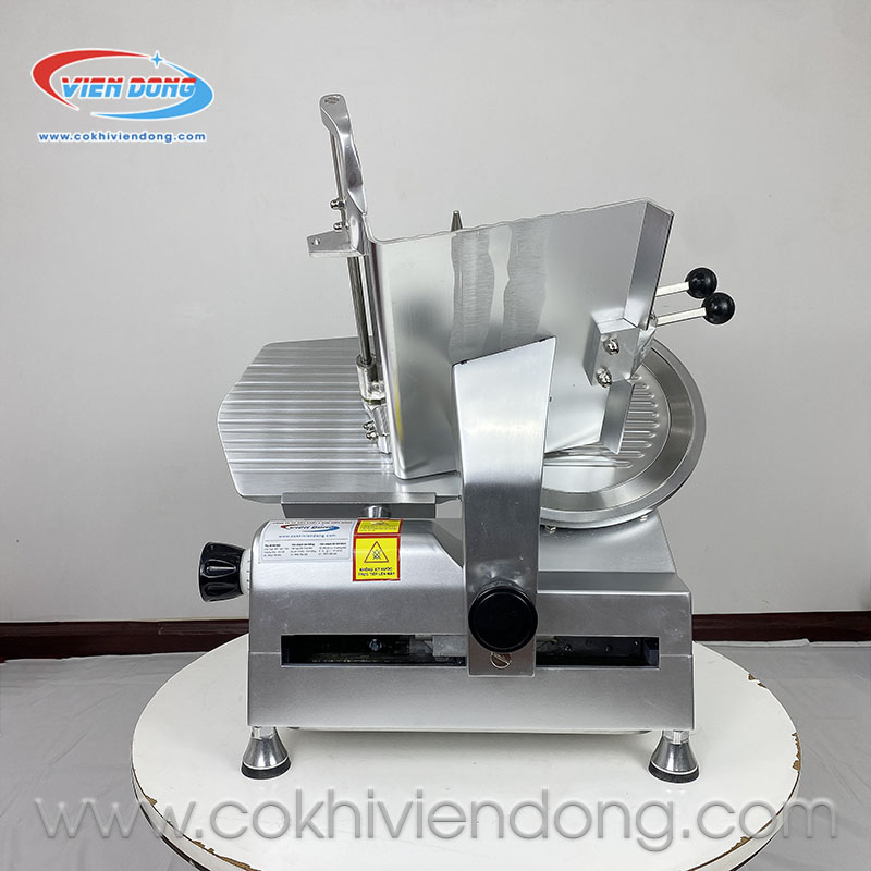 giá máy thái thịt bò