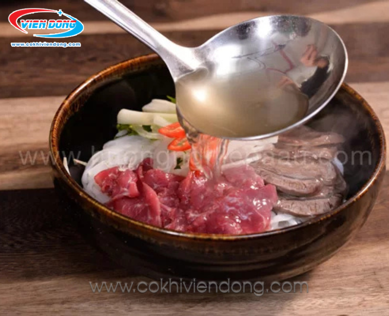 giá nồi điện nấu phở