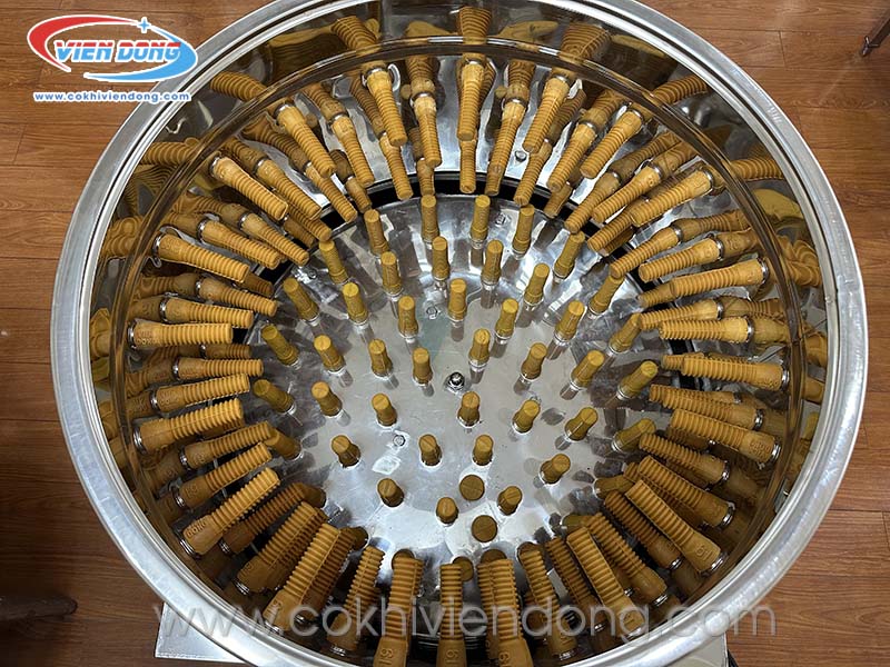 Giá máy vặt lông gà